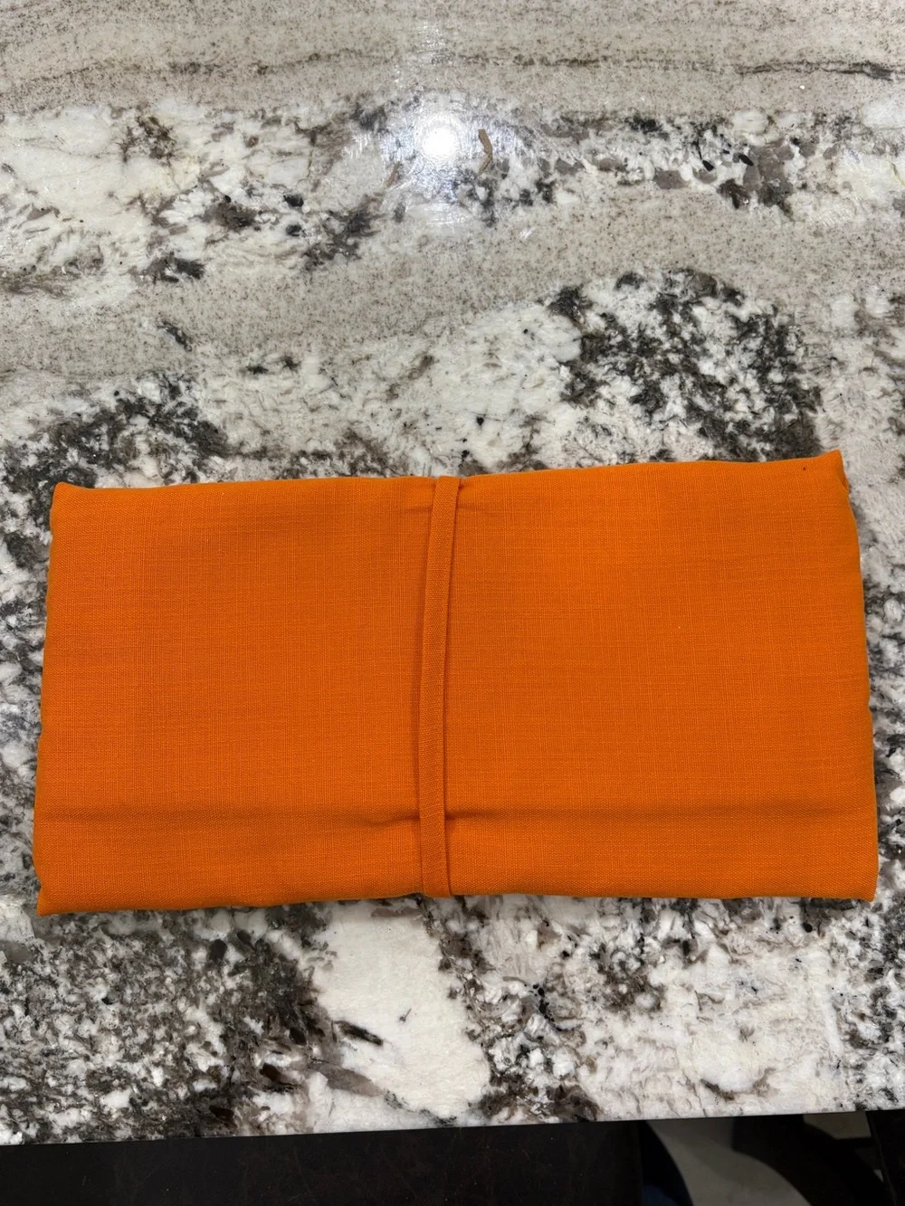 Easy Linen By D’Moksha Table Runner